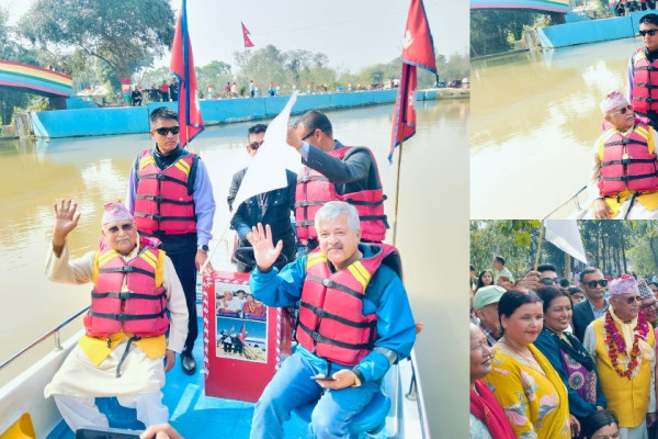 ओलीले गरे इन्द्रेणी तालमा मोटरबोट सयर